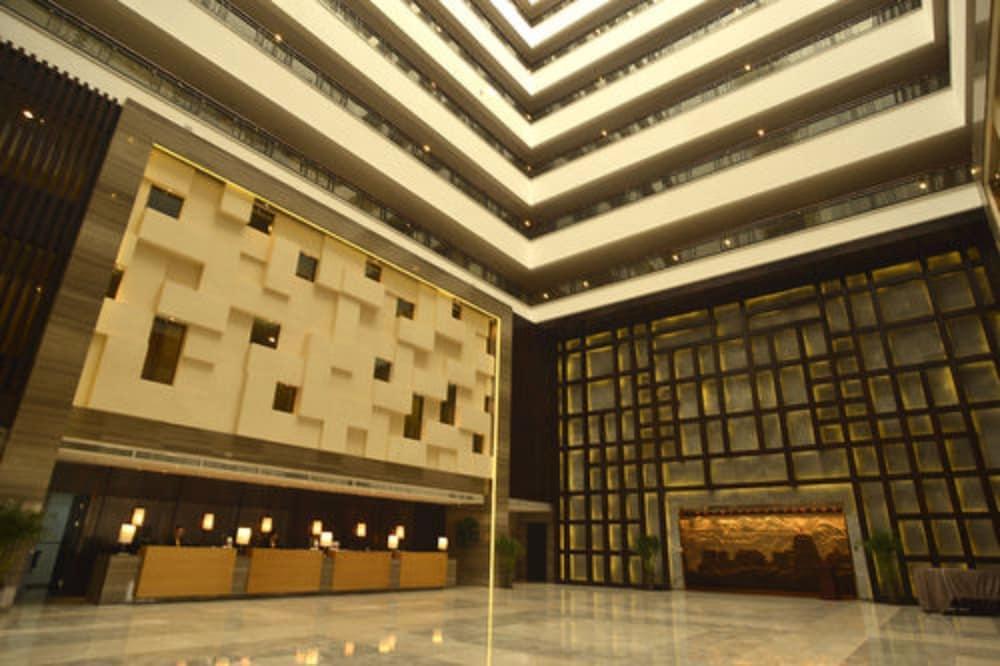 Holiday Inn Xi'An Big Goose Pagoda, An Ihg Hotel Exterior photo
